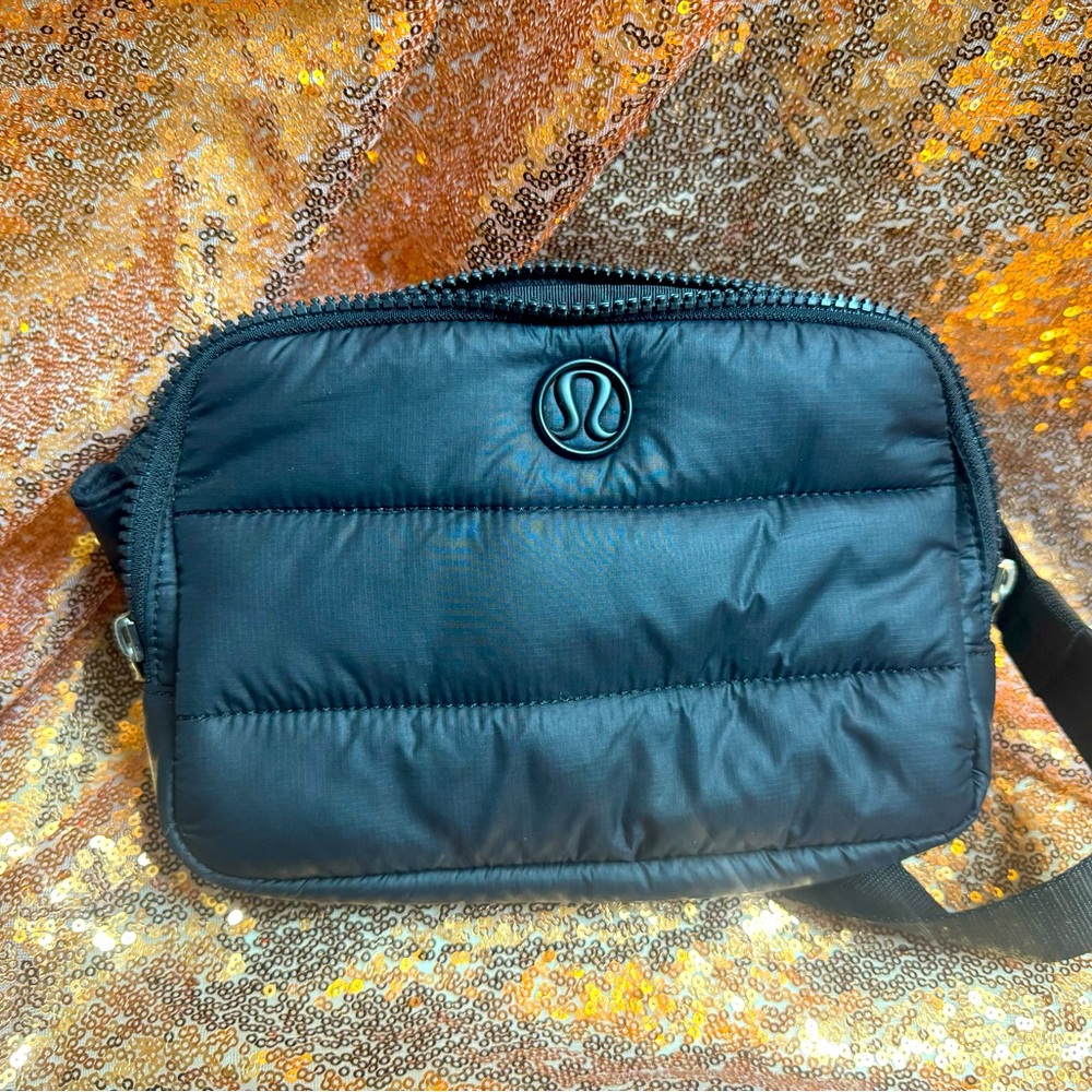 Lululemon Puffy Belt Bag 2L